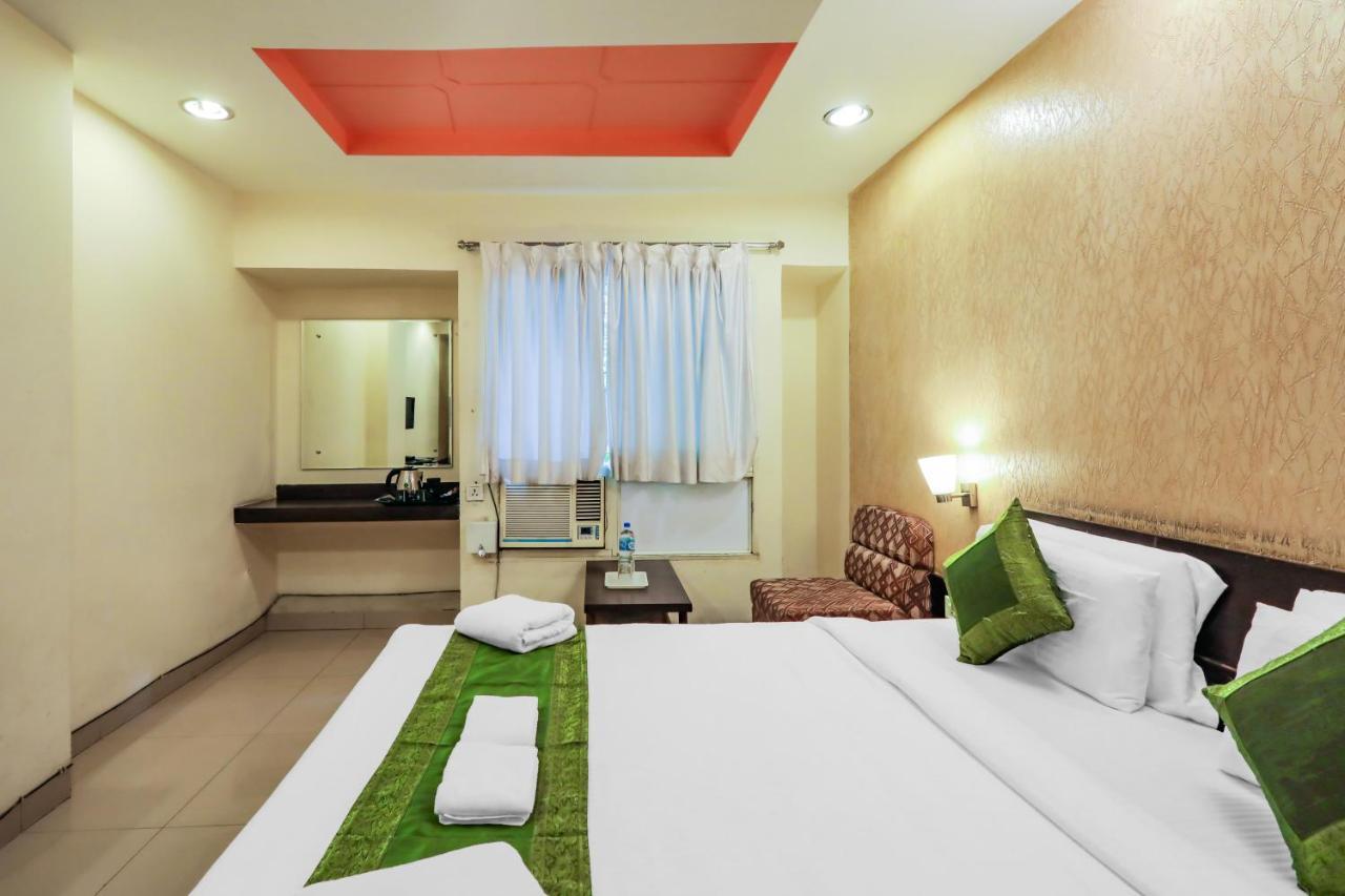 Treebo Trend Paradise, Indore Hotel Exterior foto